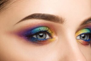 maquillage pour les yeux